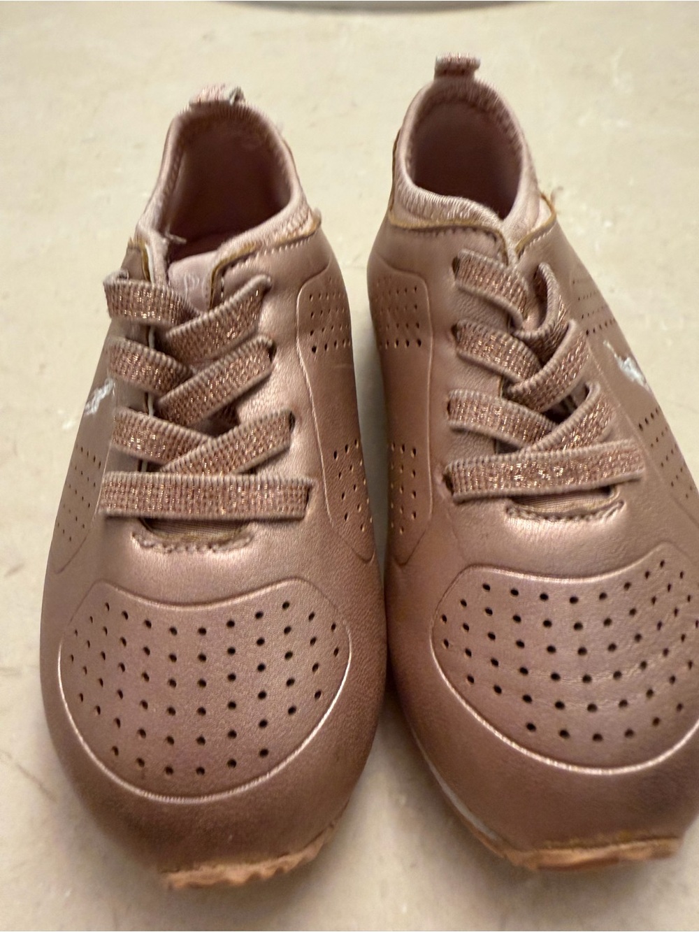 Ralph Lauren Rose-Tone Leather Lace-Up Sneakers - Picture 2 of 6
